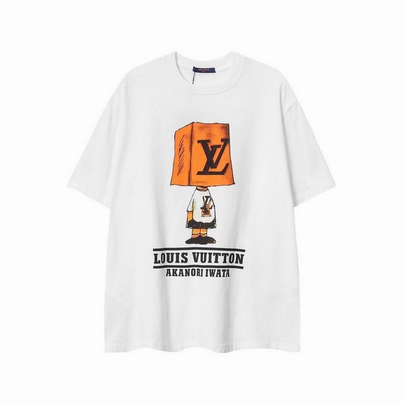 Louis Vuitton Men's T-shirts 194